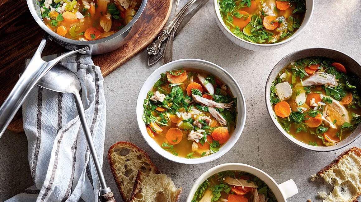 /content/dam/empire/iga/assets/articles/article-page/hearty_chicken_and_rice_soup.jpg